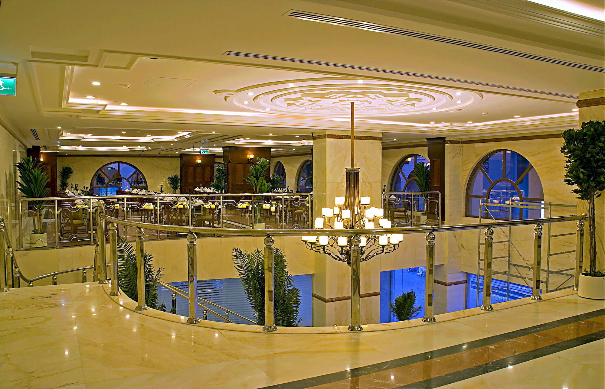 Emaar Royal Hotel Μεδίνα Εξωτερικό φωτογραφία The lobby of the Grand Hotel